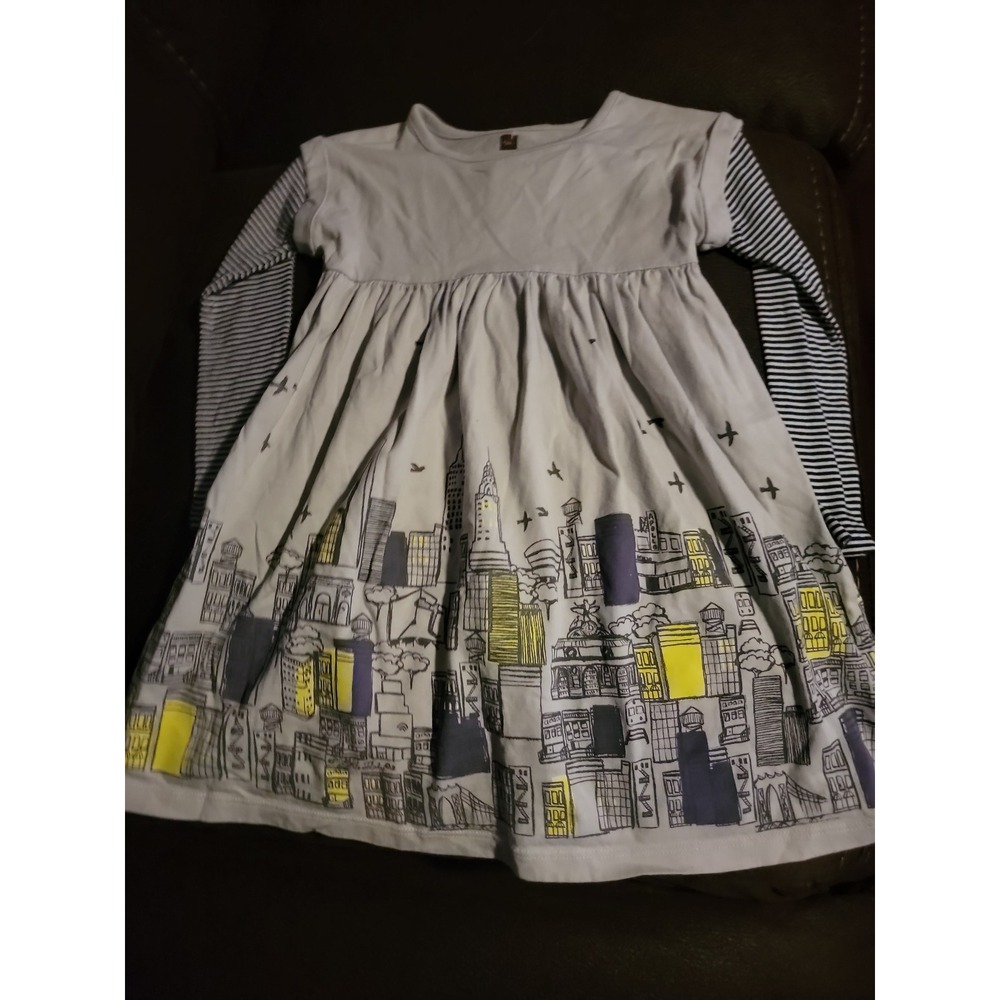 Tea dress city landscape bird long sleeve size 5